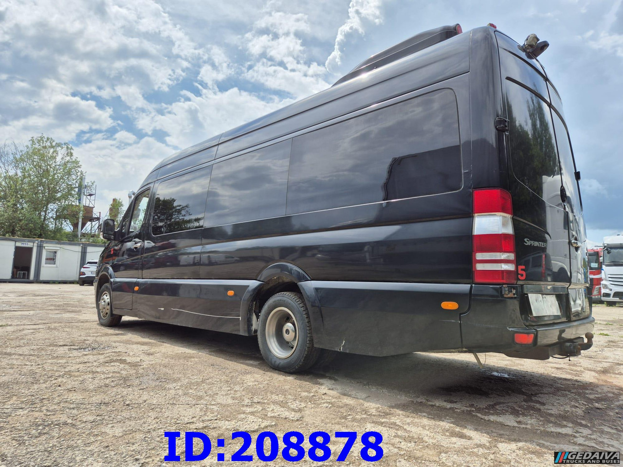 MERCEDES-BENZ Sprinter 519 -VIP- 17 places - Autocar: photos 5 MERCEDES-BENZ Sprinter 519 -VIP- 17 places - Autocar: photos 5