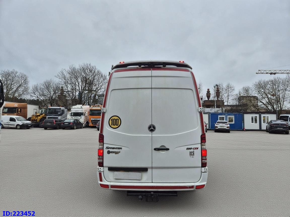 Autocar MERCEDES-BENZ Sprinter 519 XXL VIP - 21 Seater Euro5: photos 6 Autocar MERCEDES-BENZ Sprinter 519 XXL VIP - 21 Seater Euro5: photos 6