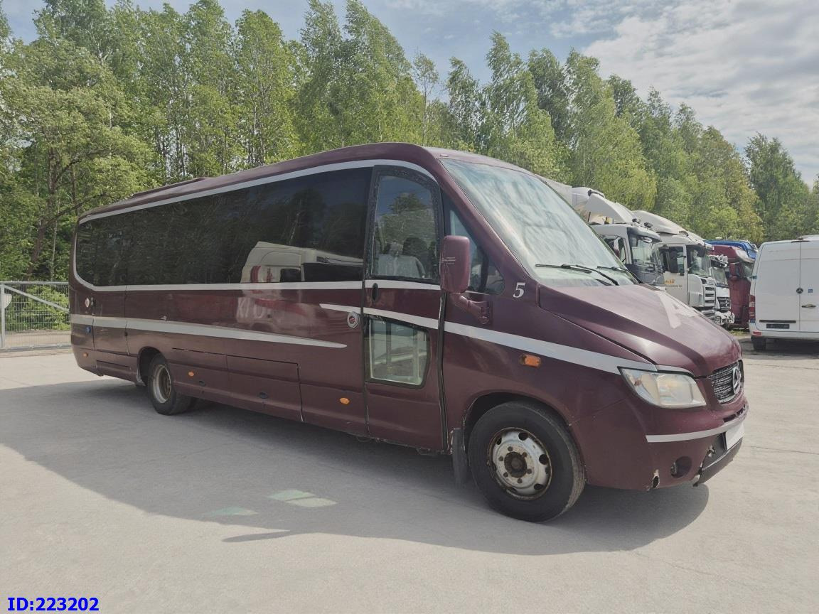 MERCEDES-BENZ Sunrider 818D Vario 33 - Seater - Minibus, Autocar: photos 2 MERCEDES-BENZ Sunrider 818D Vario 33 - Seater - Minibus, Autocar: photos 2