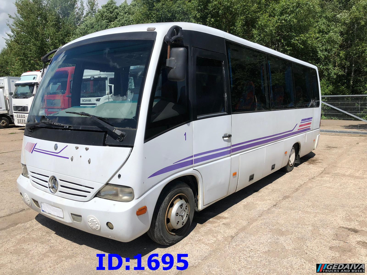 MERCEDES-BENZ Vario Medio 815 30-Seater - Autocar: photos 4 MERCEDES-BENZ Vario Medio 815 30-Seater - Autocar: photos 4
