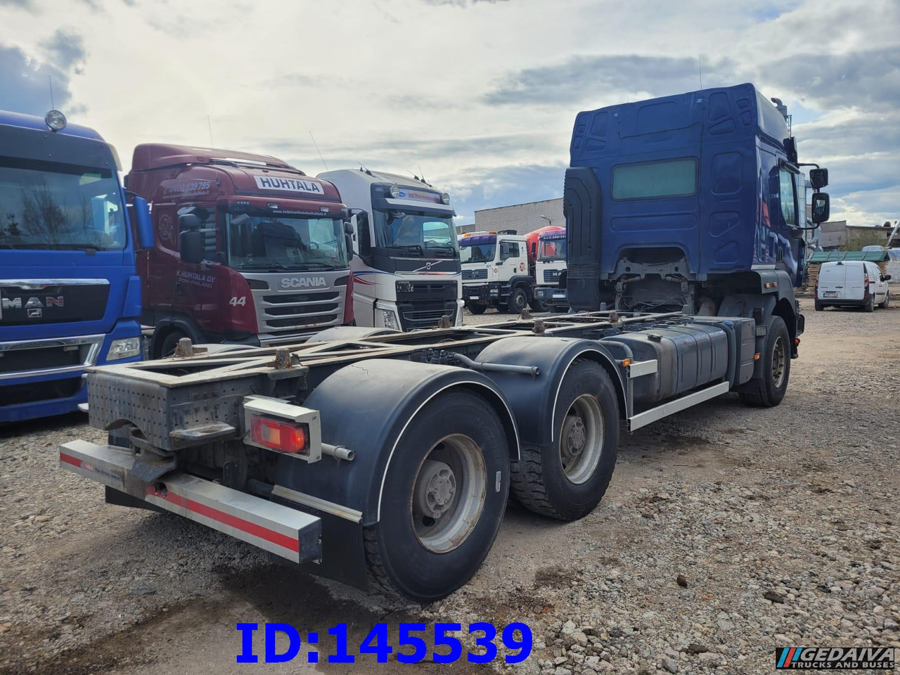 RENAULT Kerax 520HP 6x4 Full steel - Châssis cabine: photos 5 RENAULT Kerax 520HP 6x4 Full steel - Châssis cabine: photos 5