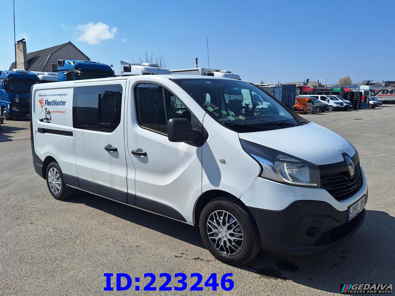RENAULT Trafic Euro6 - Utilitaire double cabine: photos 4 RENAULT Trafic Euro6 - Utilitaire double cabine: photos 4