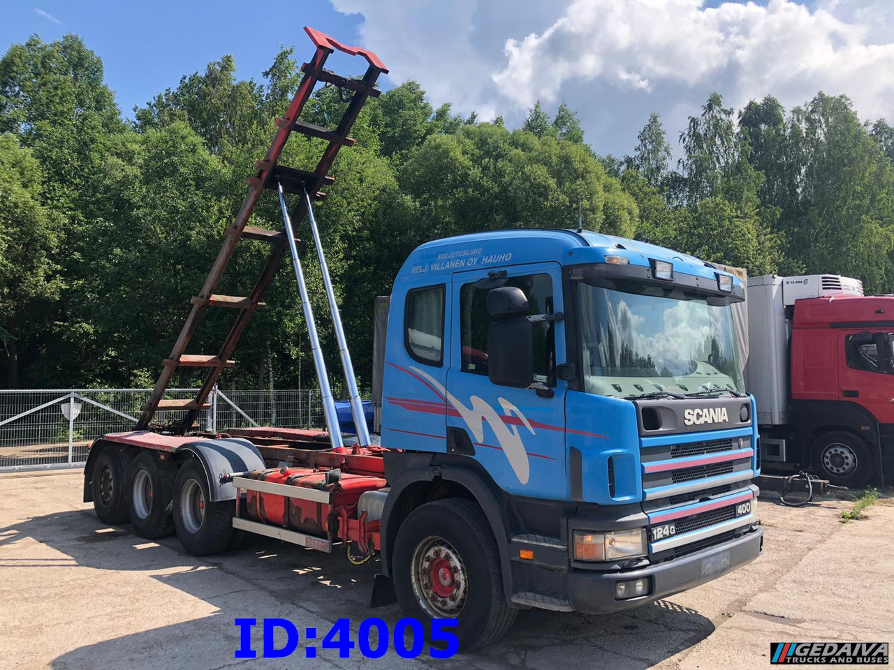 SCANIA 124 400 8x4 - Camion - système de câble: photos 4 SCANIA 124 400 8x4 - Camion - système de câble: photos 4