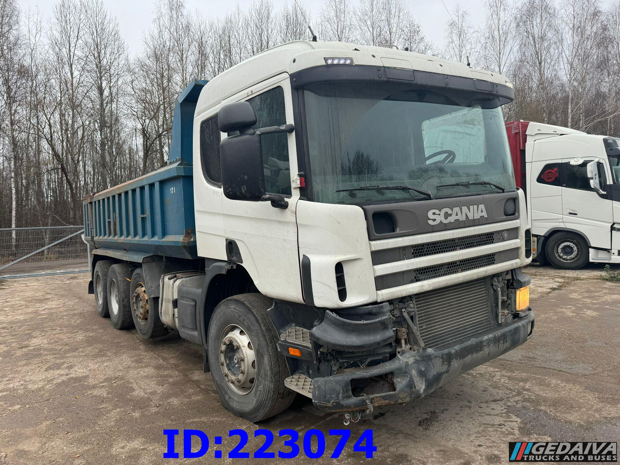 SCANIA 124 8x2 - Manual - Full steel - Camion benne: photos 4 SCANIA 124 8x2 - Manual - Full steel - Camion benne: photos 4