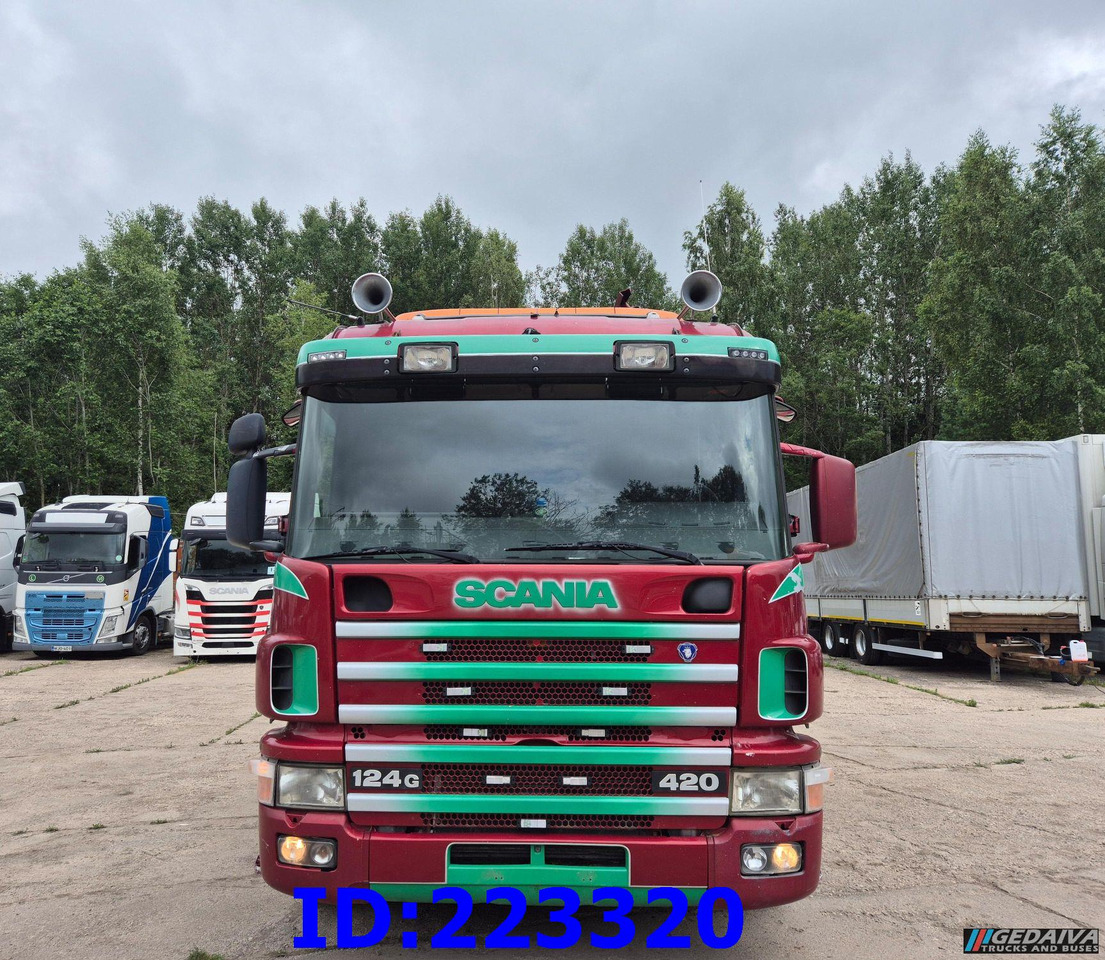 SCANIA P124 8X4 + Crane Effer 48N/4S with radio control - Camion plateau: photos 2 SCANIA P124 8X4 + Crane Effer 48N/4S with radio control - Camion plateau: photos 2