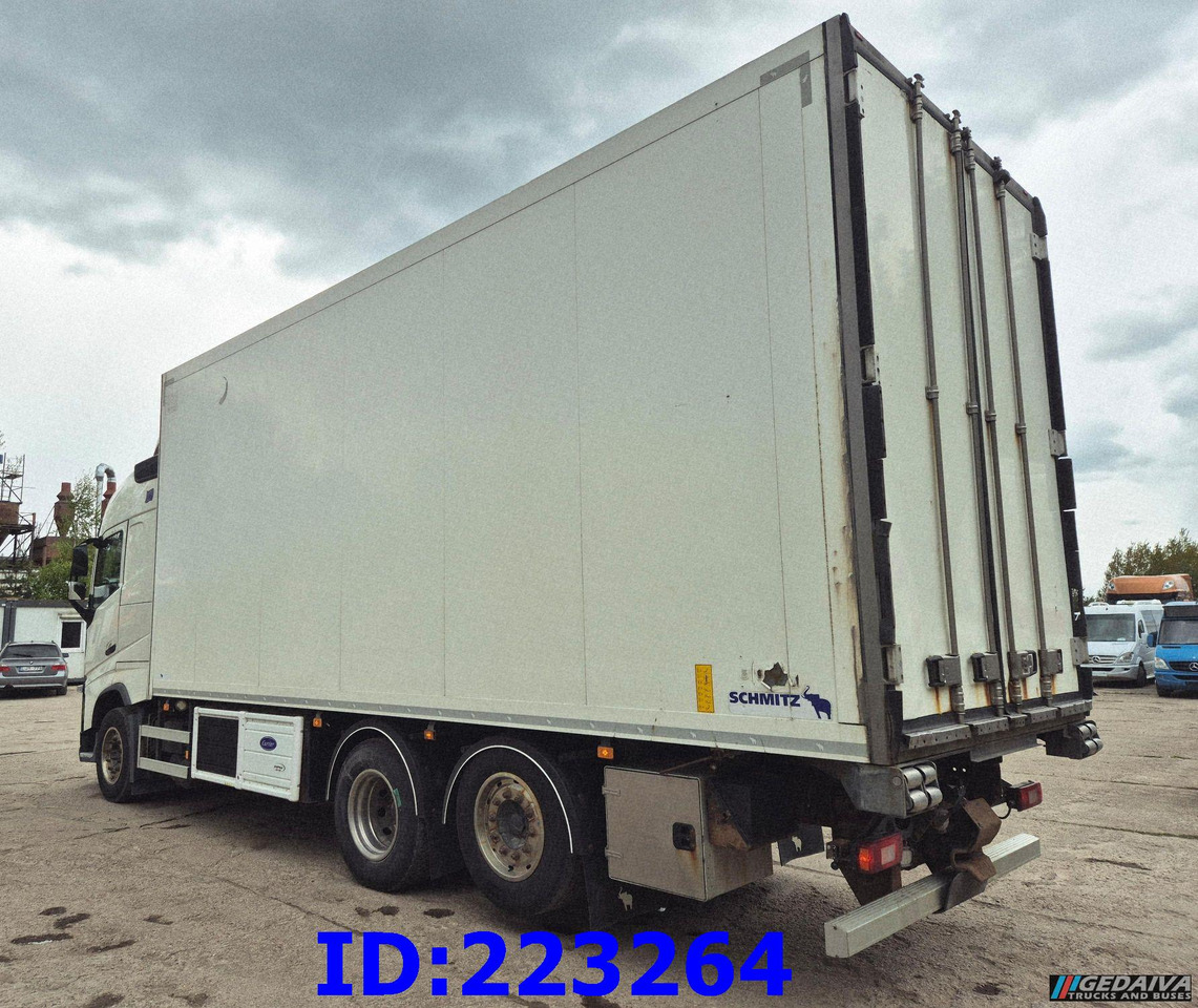 Camion frigorifique VOLVO FH13 460HP 6x2 Steering axle Euro6: photos 12