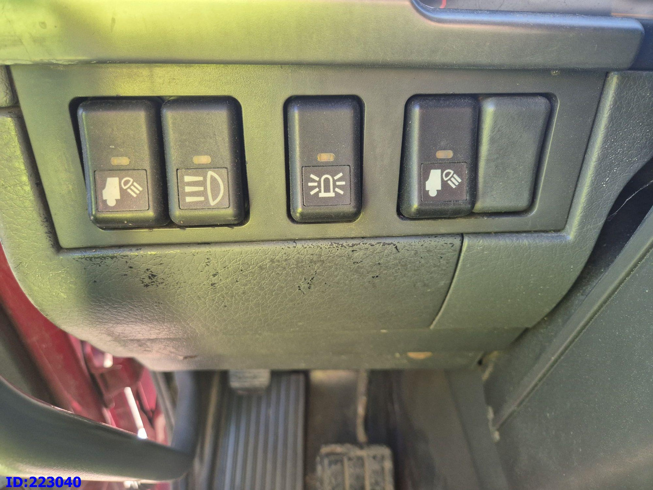 Camion benne VOLVO FM12 420HP 8x2: photos 10 Camion benne VOLVO FM12 420HP 8x2: photos 10