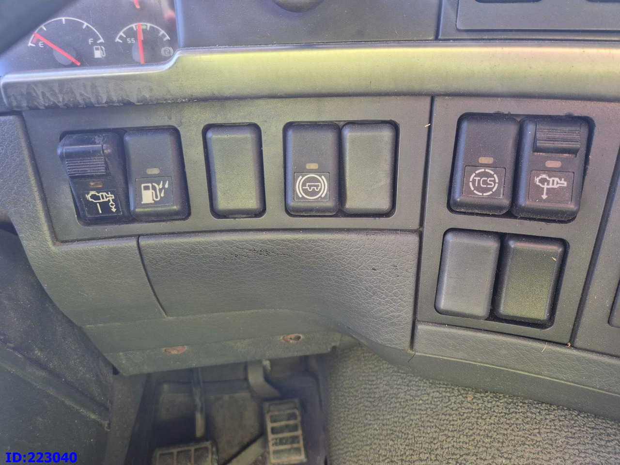 Camion benne VOLVO FM12 420HP 8x2: photos 13 Camion benne VOLVO FM12 420HP 8x2: photos 13