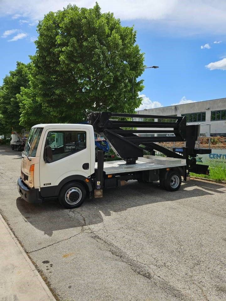 CTE ZED 20 CH - Camion avec nacelle: photos 1 CTE ZED 20 CH - Camion avec nacelle: photos 1