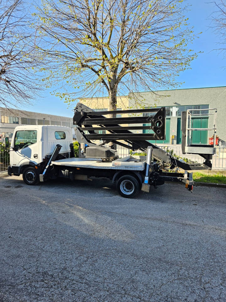 CTE ZED 20 - Camion avec nacelle: photos 2 CTE ZED 20 - Camion avec nacelle: photos 2