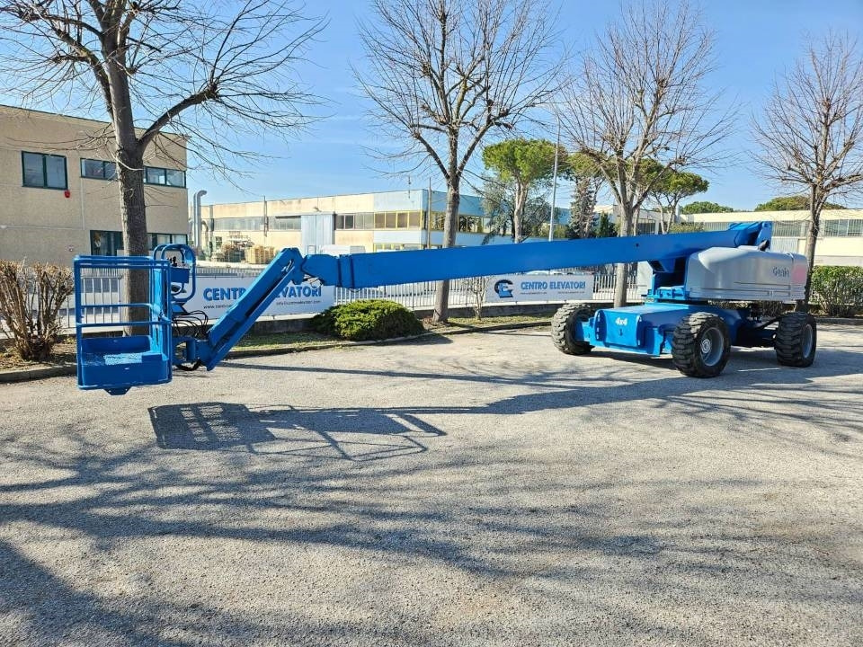 Genie S 85 4WD - Nacelle télescopique: photos 2 Genie S 85 4WD - Nacelle télescopique: photos 2