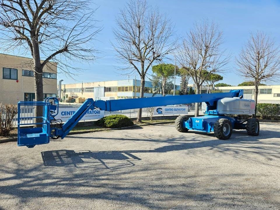 Genie S 85 4WD - Nacelle télescopique: photos 3 Genie S 85 4WD - Nacelle télescopique: photos 3