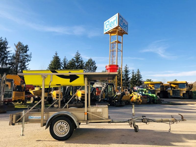 Diverses Bucharts RMS2000 (3029) - Matériel de chantier, Remorque: photos 1 Diverses Bucharts RMS2000 (3029) - Matériel de chantier, Remorque: photos 1