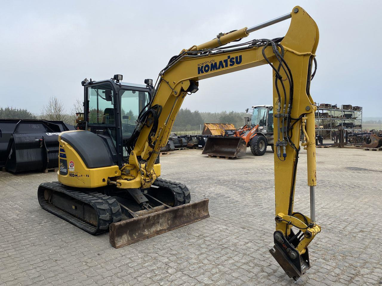 Komatsu PC55MR-5 - Mini pelle: photos 5 Komatsu PC55MR-5 - Mini pelle: photos 5
