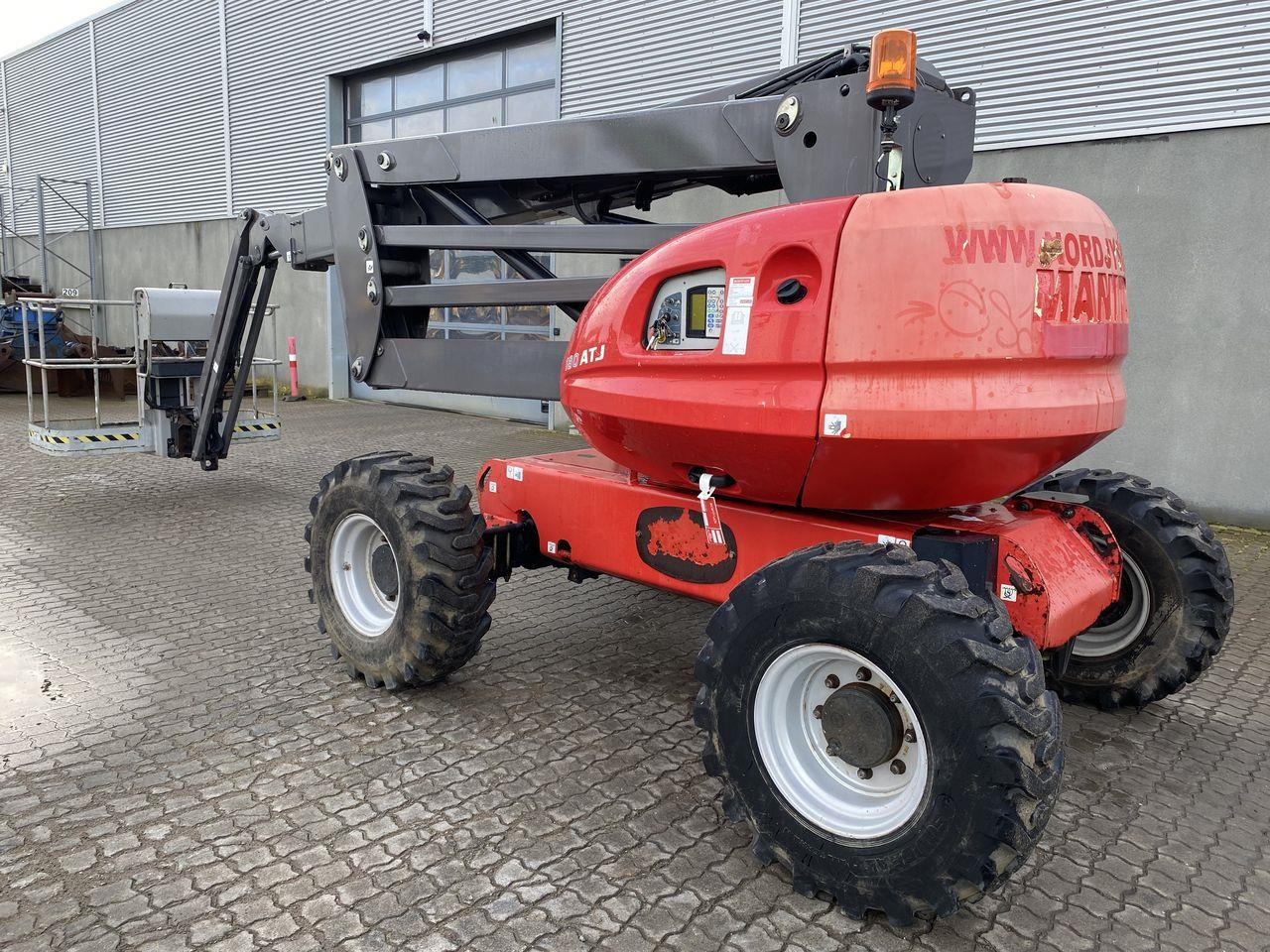 Manitou 180ATJ 2 RC - Nacelle articulée: photos 2 Manitou 180ATJ 2 RC - Nacelle articulée: photos 2