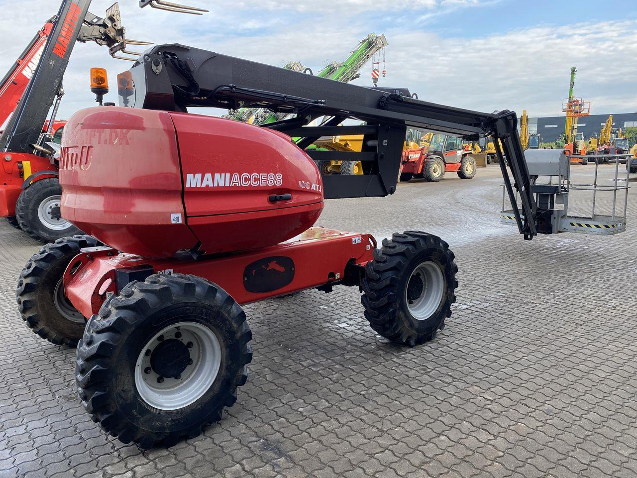 Manitou 180ATJ 2 RC - Nacelle articulée: photos 4 Manitou 180ATJ 2 RC - Nacelle articulée: photos 4