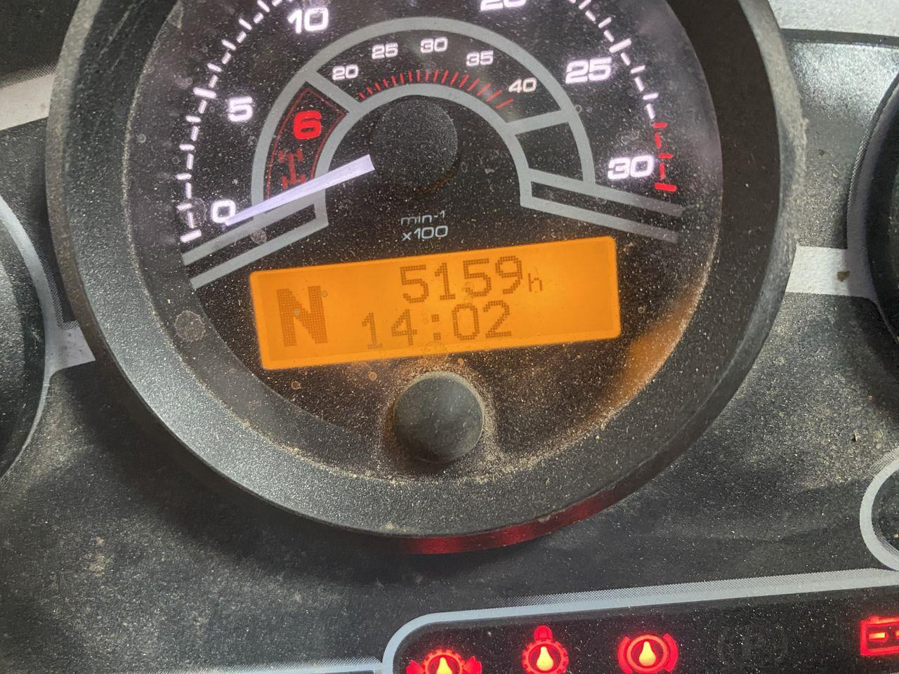 Chariot télescopique Manitou MLT735-120PS Elite: photos 8