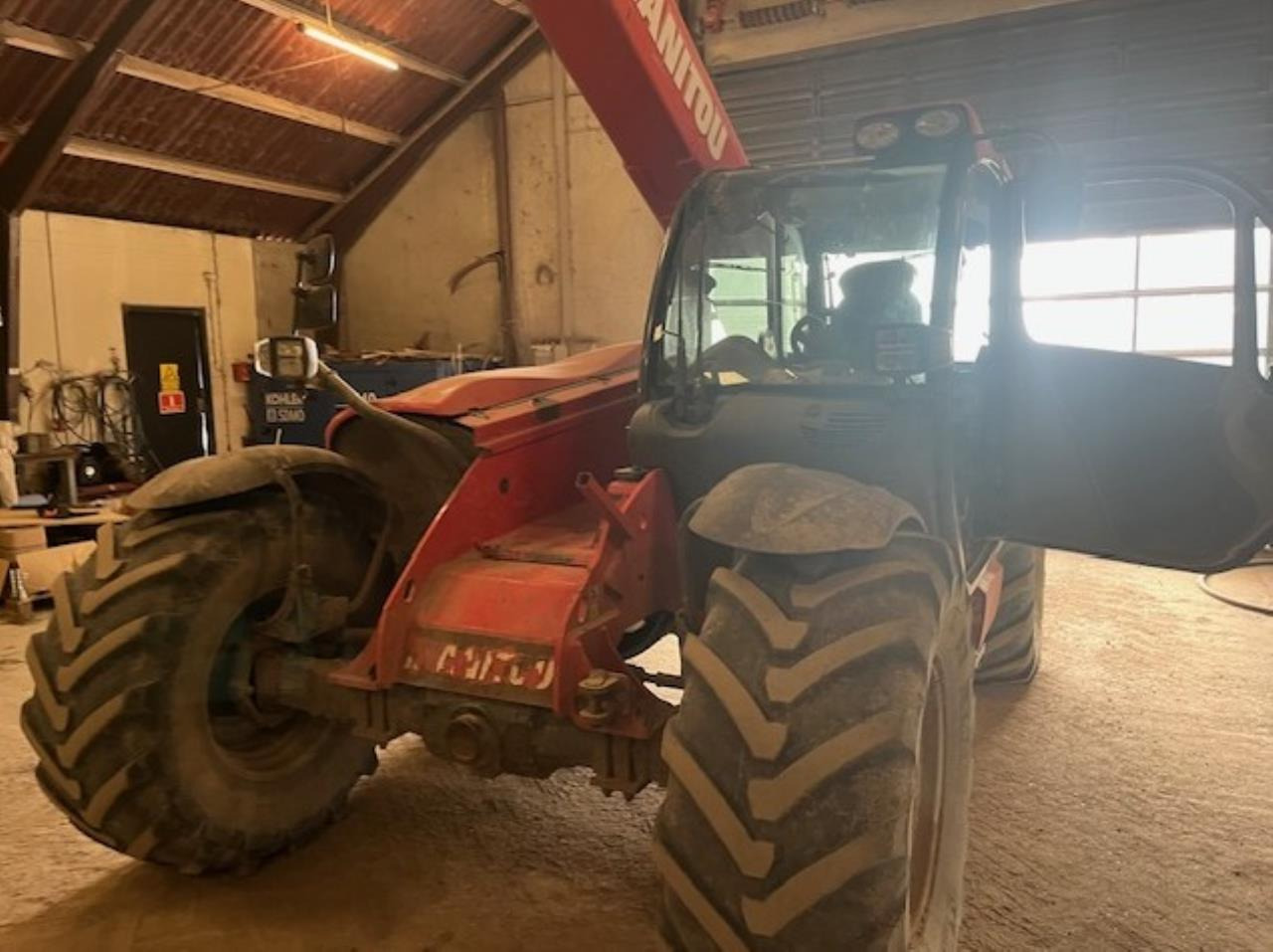 Manitou MLT840-137PS ELITE - Chariot télescopique: photos 1 Manitou MLT840-137PS ELITE - Chariot télescopique: photos 1