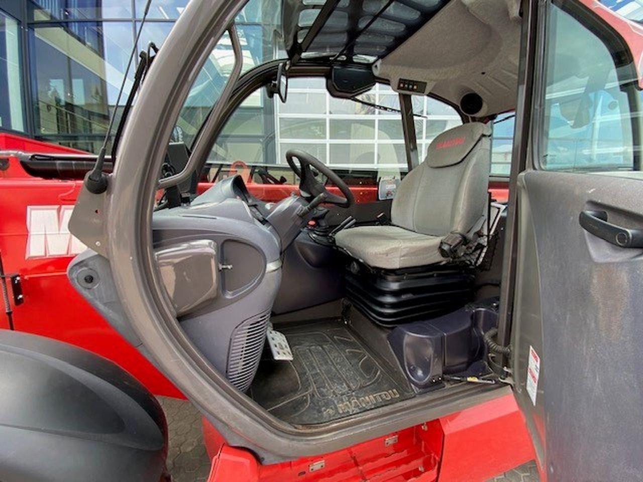 Manitou MT1840 COMFORT ST4 - Chariot télescopique: photos 5 Manitou MT1840 COMFORT ST4 - Chariot télescopique: photos 5