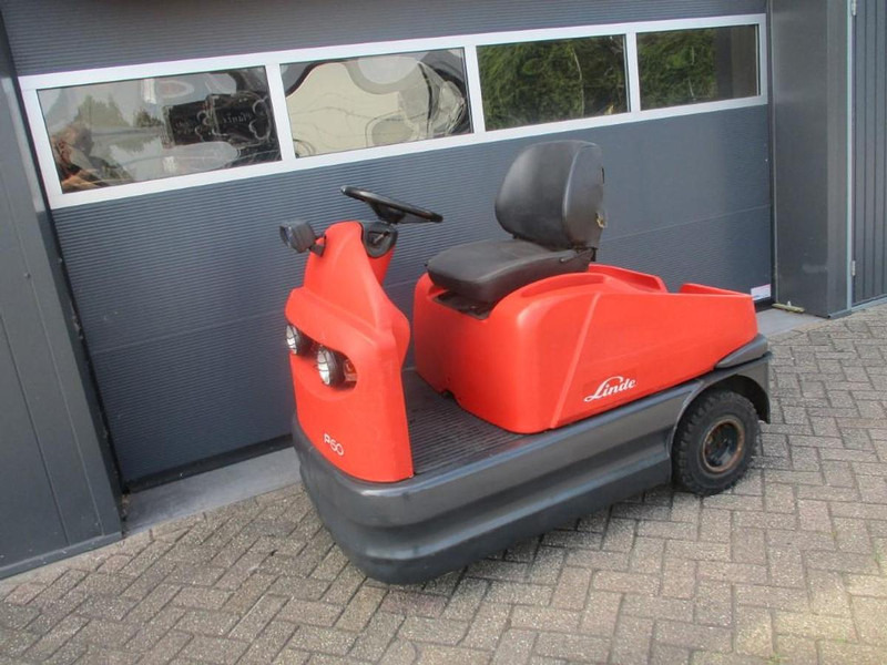 Linde P 60 - Chariot tracteur: photos 2 Linde P 60 - Chariot tracteur: photos 2