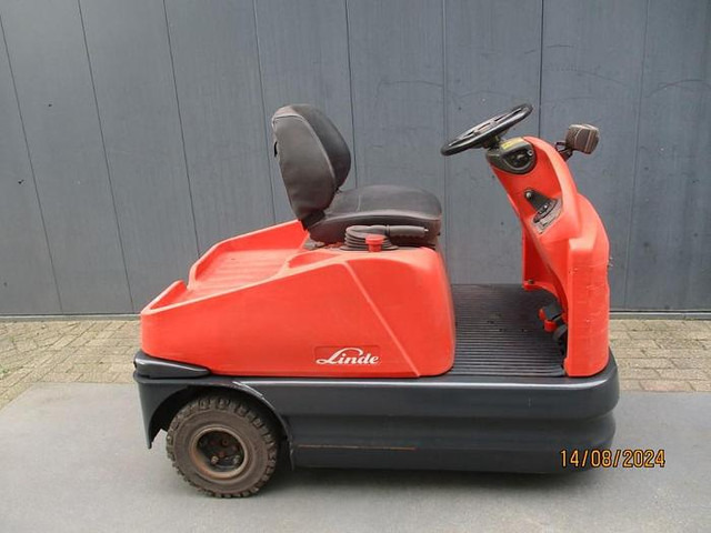 Linde P 60 - Chariot tracteur: photos 1 Linde P 60 - Chariot tracteur: photos 1