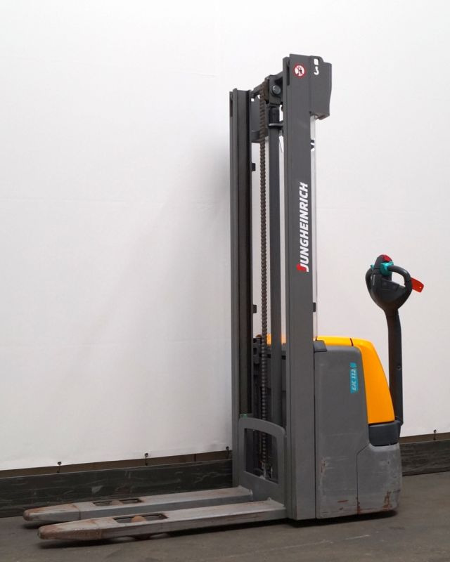 Jungheinrich EJC112 - Gerbeur: photos 1 Jungheinrich EJC112 - Gerbeur: photos 1