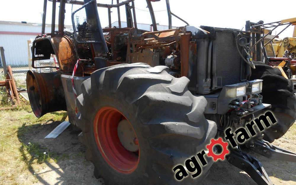 Fendt części używane 916 920 922 924 926 930 936 933 silnik wał skrzynia most oś podnośnik zwolnica - Boîte de vitesse pour Machine agricole: photos 1 Fendt części używane 916 920 922 924 926 930 936 933 silnik wał skrzynia most oś podnośnik zwolnica - Boîte de vitesse pour Machine agricole: photos 1