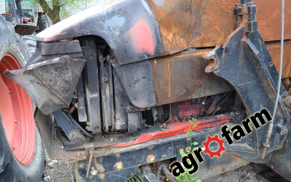 MCCormick części MTX 150 175 skrzynia silnik most oś napęd kabina wał blok głowica piasta - Boîte de vitesse pour Machine agricole: photos 1 MCCormick części MTX 150 175 skrzynia silnik most oś napęd kabina wał blok głowica piasta - Boîte de vitesse pour Machine agricole: photos 1
