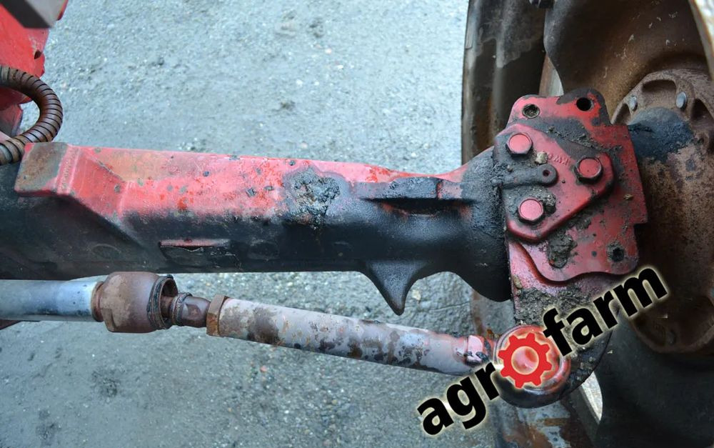 McCormick MC 115 110 skrzynia most silnik piasta zwolnica obudowa - Boîte de vitesse pour Machine agricole: photos 3 McCormick MC 115 110 skrzynia most silnik piasta zwolnica obudowa - Boîte de vitesse pour Machine agricole: photos 3