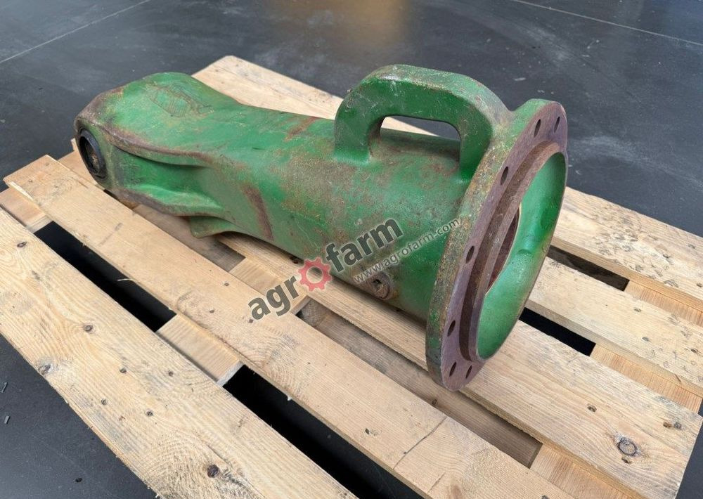 Obudowa przedniego mostu, John Deere 7930 - Transmission: photos 2 Obudowa przedniego mostu, John Deere 7930 - Transmission: photos 2