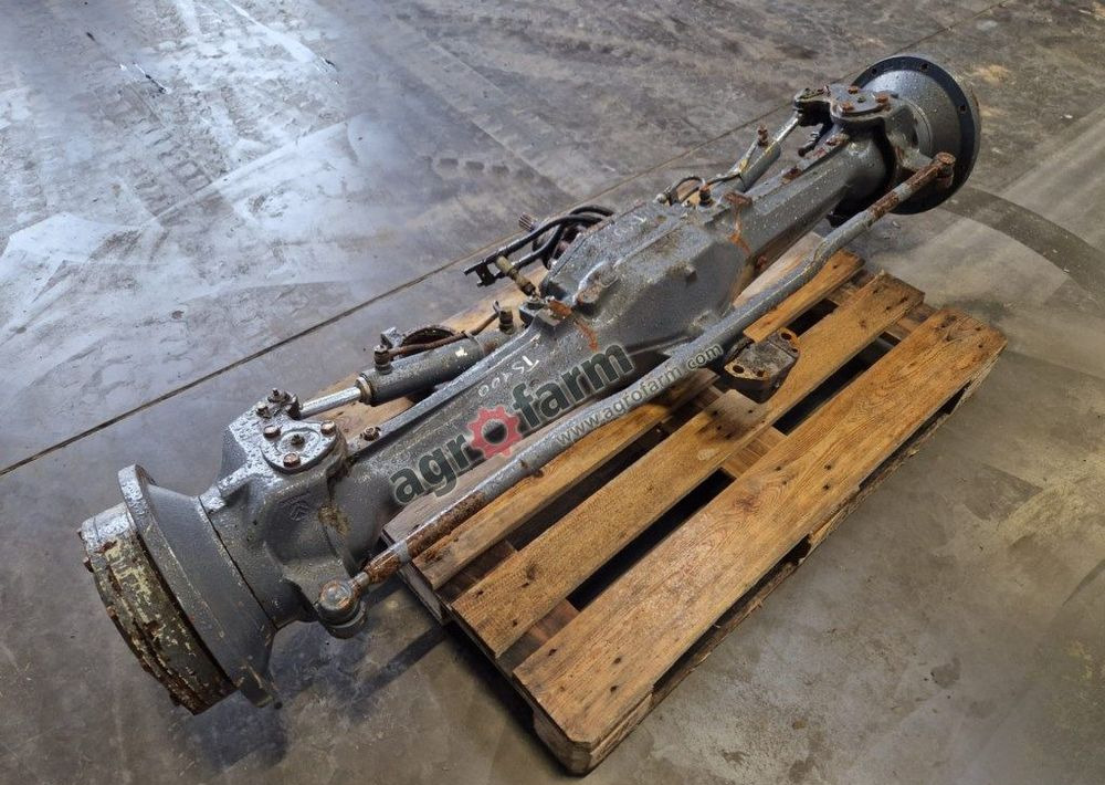 Przedni most New Holland TS100 - Transmission: photos 2 Przedni most New Holland TS100 - Transmission: photos 2