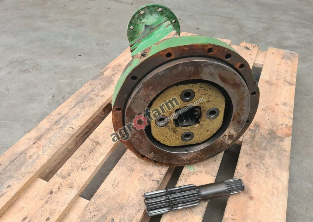 Układ planetarny, zwolnica John Deere 2250, 2650 - Transmission: photos 1 Układ planetarny, zwolnica John Deere 2250, 2650 - Transmission: photos 1