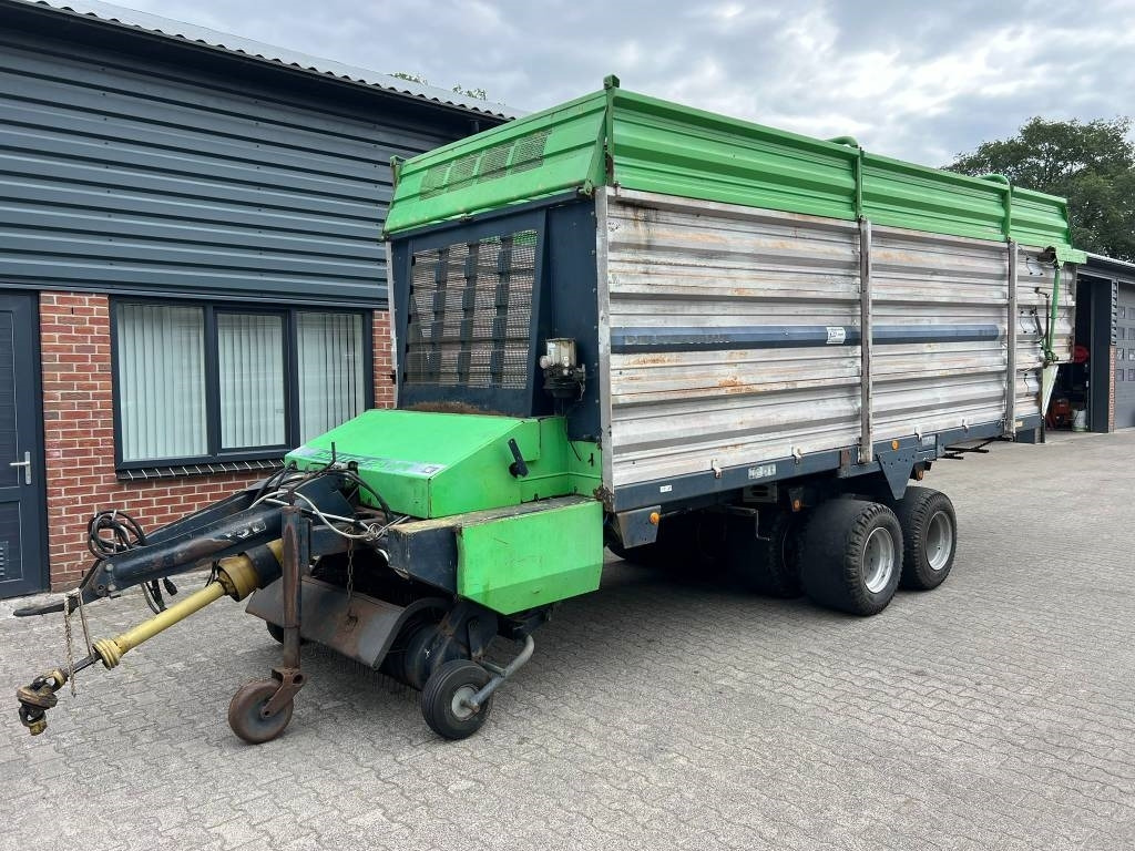 Deutz-fahr K6.47 opraapwagen - Autochargeuse: photos 1 Deutz-fahr K6.47 opraapwagen - Autochargeuse: photos 1