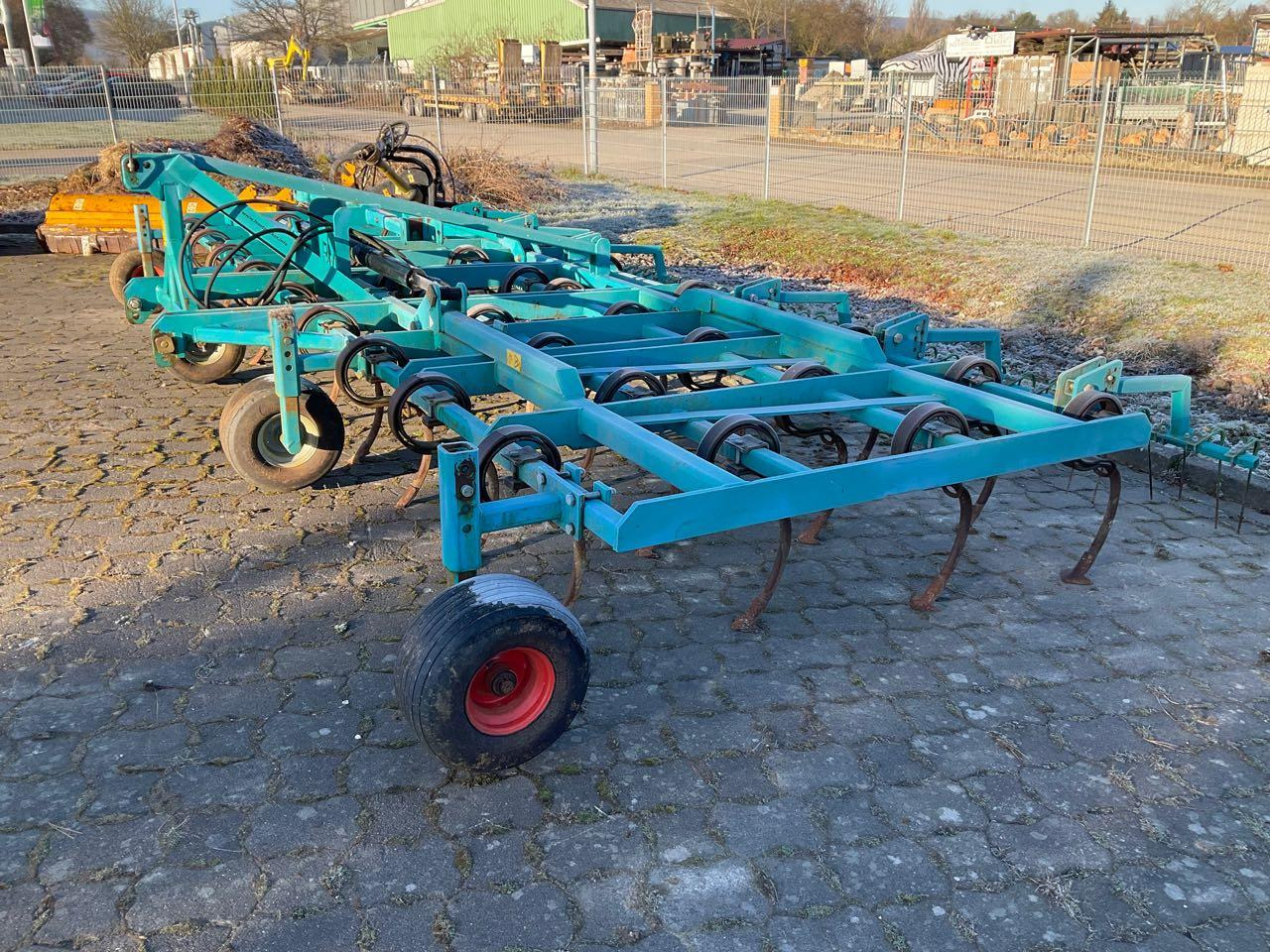 Federzinkengrubber - Combiné de semis: photos 3 Federzinkengrubber - Combiné de semis: photos 3