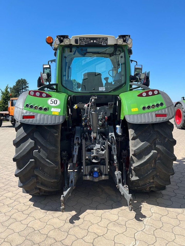 Fendt 724 Vario S4 - Tracteur agricole: photos 4 Fendt 724 Vario S4 - Tracteur agricole: photos 4