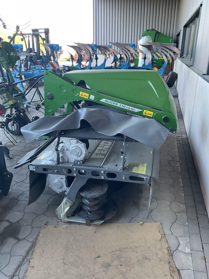 Fendt Slicer 310 FQ KC - Faucheuse: photos 1 Fendt Slicer 310 FQ KC - Faucheuse: photos 1