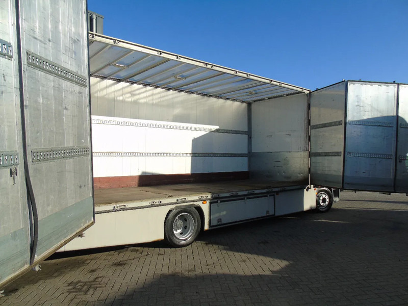 Iveco Eurocargo 150E24 + MANUAL + 177KM - Camion fourgon: photos 5 Iveco Eurocargo 150E24 + MANUAL + 177KM - Camion fourgon: photos 5