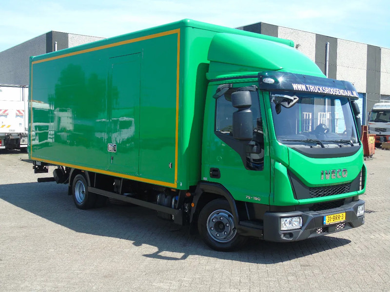 Iveco Eurocargo 75E190 + lift + 3p + EURO 6 - Camion fourgon: photos 2 Iveco Eurocargo 75E190 + lift + 3p + EURO 6 - Camion fourgon: photos 2