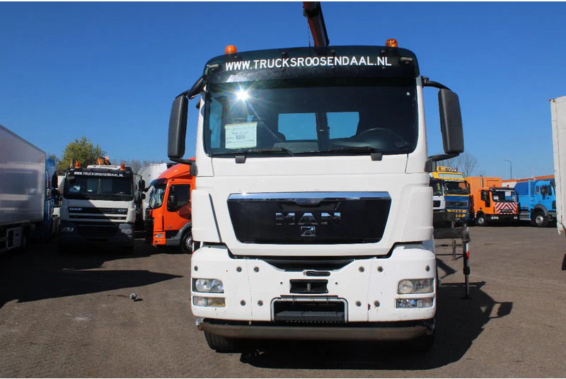 MAN TGS 26.440 + HMF 22T/M + remote + 6x2 steering + EURO 5 - Camion grue: photos 5 MAN TGS 26.440 + HMF 22T/M + remote + 6x2 steering + EURO 5 - Camion grue: photos 5