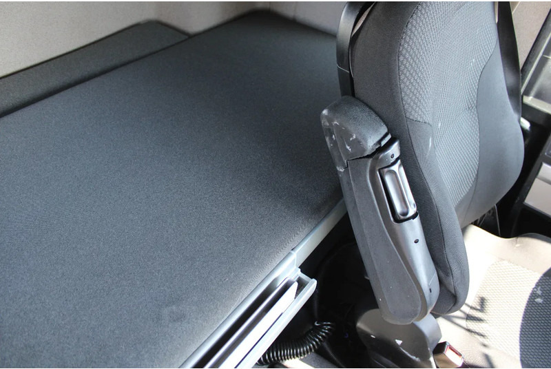 Camion ampliroll MAN TGS 28.460 + 6X2 + HOOKSYSTEM 20TONS + EURO 6: photos 17 Camion ampliroll MAN TGS 28.460 + 6X2 + HOOKSYSTEM 20TONS + EURO 6: photos 17