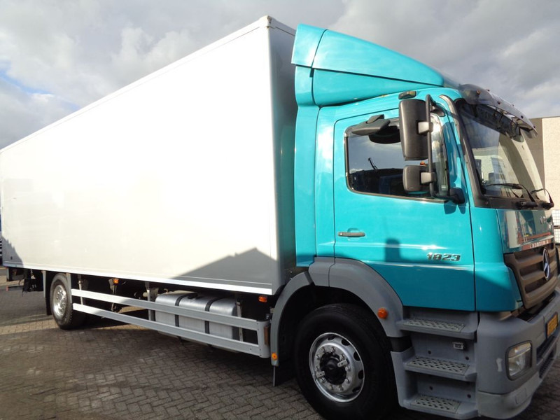 Mercedes-Benz AXOR 1823 + Dhollandia Lift - Camion fourgon: photos 3 Mercedes-Benz AXOR 1823 + Dhollandia Lift - Camion fourgon: photos 3