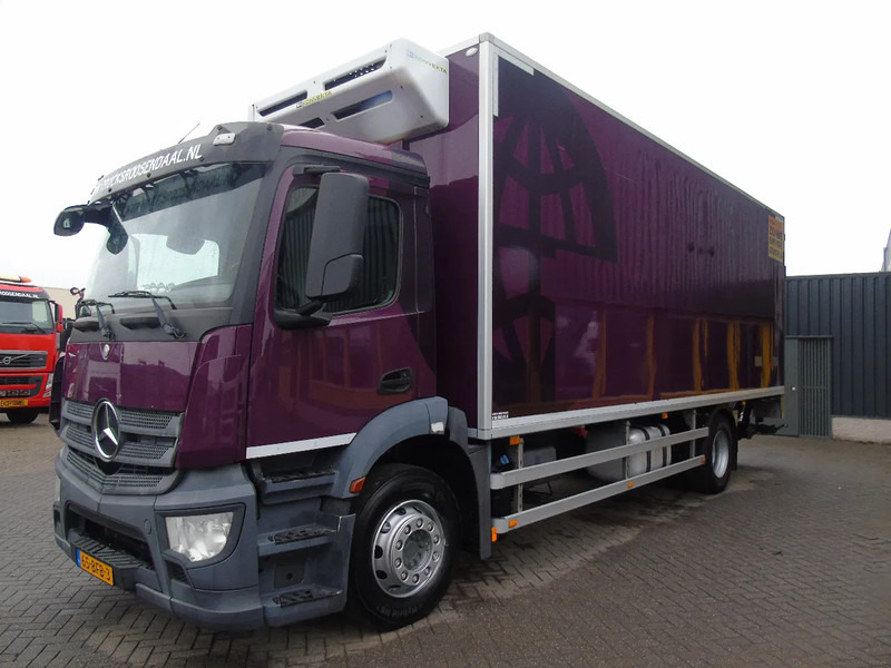 Mercedes-Benz Antos 1924 + EURO 6 + LIFT + KONVEKTA ELECTRIC SOLAR - Camion frigorifique: photos 2 Mercedes-Benz Antos 1924 + EURO 6 + LIFT + KONVEKTA ELECTRIC SOLAR - Camion frigorifique: photos 2