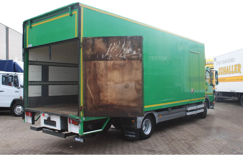 Mercedes-Benz Atego 1018 + EURO 5 + LIFT - Camion fourgon: photos 5 Mercedes-Benz Atego 1018 + EURO 5 + LIFT - Camion fourgon: photos 5