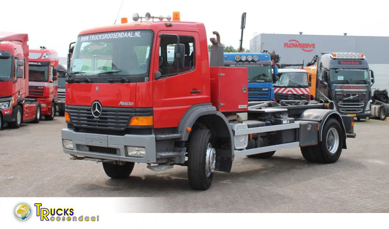 Mercedes-Benz Atego 1923 + HOOK SYSTEM + EURO 2 - Camion ampliroll: photos 1 Mercedes-Benz Atego 1923 + HOOK SYSTEM + EURO 2 - Camion ampliroll: photos 1