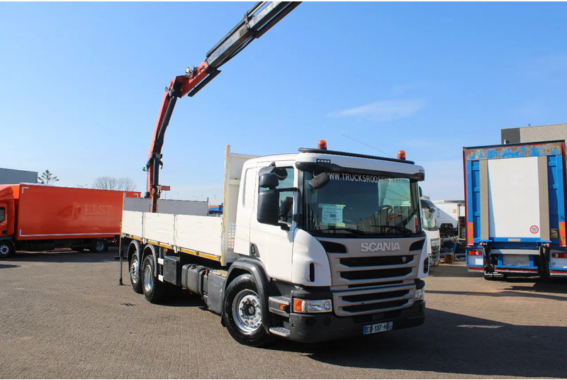 Scania P 360 + PALFINGER 18002-EH-B + 6X2 + REMOTE + EURO 6 - Camion grue: photos 2 Scania P 360 + PALFINGER 18002-EH-B + 6X2 + REMOTE + EURO 6 - Camion grue: photos 2