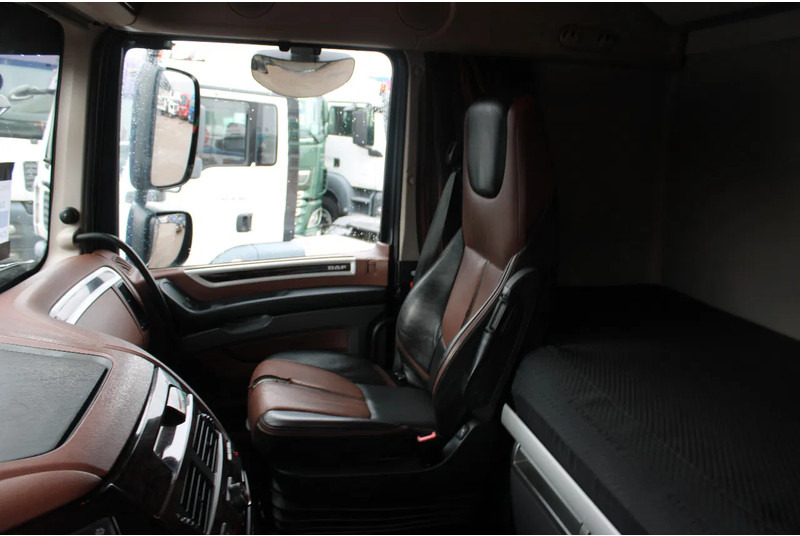 Tracteur routier DAF XF 530 + EURO 6 + mega + full Options !!!: photos 20 Tracteur routier DAF XF 530 + EURO 6 + mega + full Options !!!: photos 20