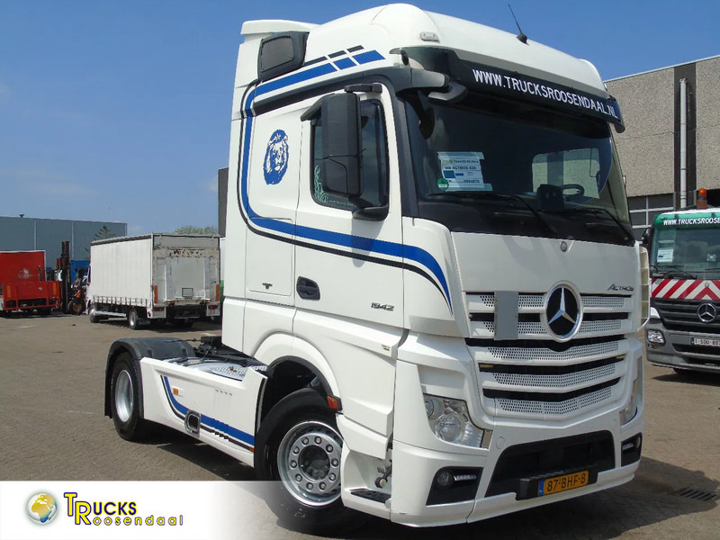 Mercedes-Benz Actros 1842 + EURO 6 + PERFECT TRUCK - Tracteur routier: photos 1 Mercedes-Benz Actros 1842 + EURO 6 + PERFECT TRUCK - Tracteur routier: photos 1