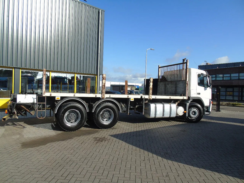 Volvo FM 420 + 6x4 + steel big axle + manual - Camion plateau: photos 3 Volvo FM 420 + 6x4 + steel big axle + manual - Camion plateau: photos 3