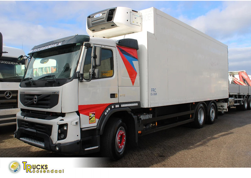 Volvo FMX 370 + EURO 5 + CARRIER + meat + 6x2 + atp - Camion frigorifique: photos 1 Volvo FMX 370 + EURO 5 + CARRIER + meat + 6x2 + atp - Camion frigorifique: photos 1