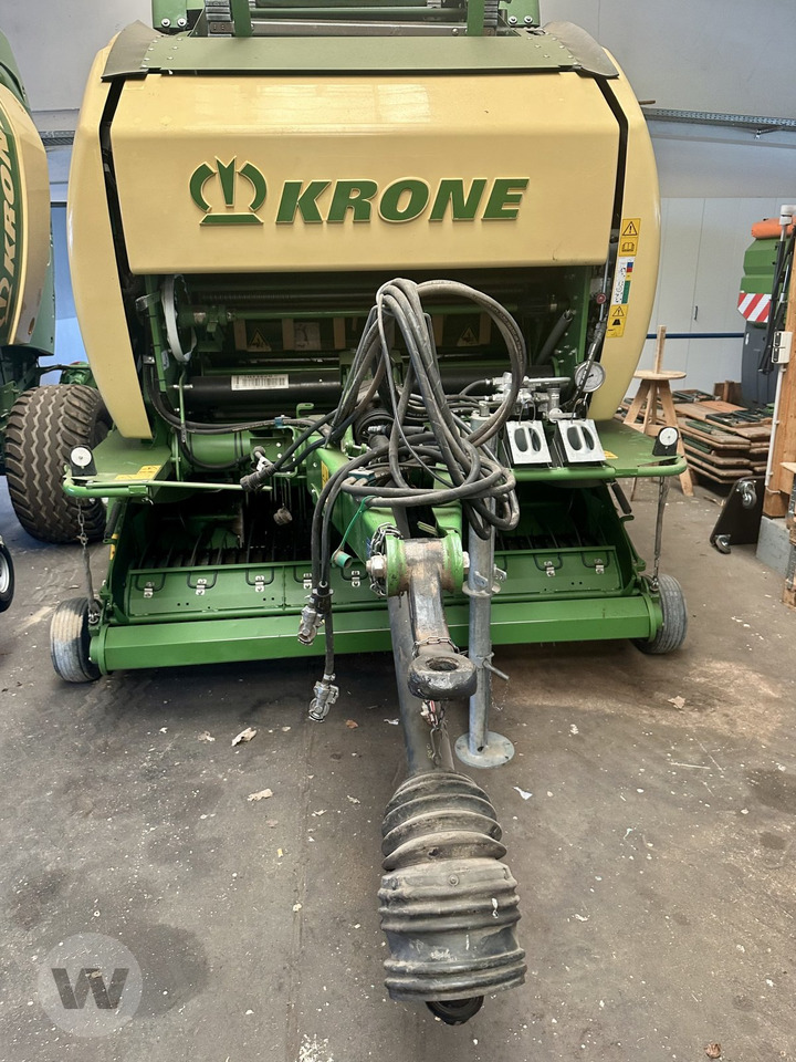Krone Comprima V 180 XC - Presse à balles rondes: photos 4 Krone Comprima V 180 XC - Presse à balles rondes: photos 4